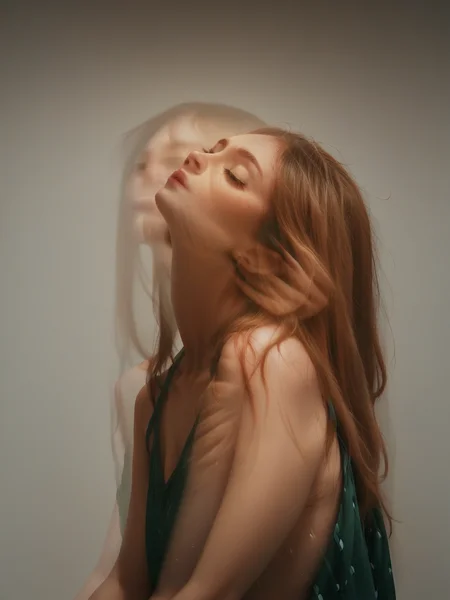 score_9, score_8_up, score_7_up, score_6_up, score_5_up, score_4_up, 1girl, <lora:blurXLP:0.9> blur, beautiful,