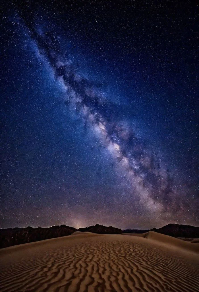 Chiahuahuan desert under a protected Dark Sky. Lying, see the bands of the milky way. Milky Way, Night sky