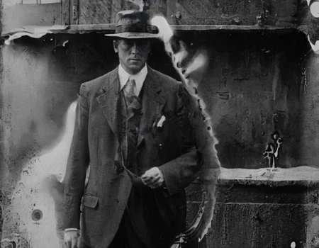 <lora:fdec:1>fdec man wearing suit
photograph from 1920s