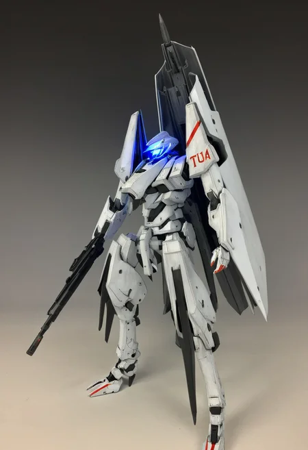 Tsugumori, mecha, no humans, shield, solo, weapon, science fiction, glowing, gun, standing, glowing eye, holding shield, holding, one-eyed, holding gun, mobile suit, holding weapon