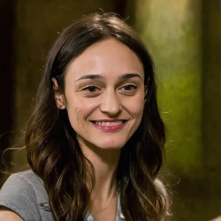 cynthiasynthe, smirking