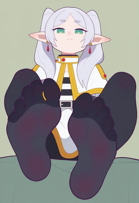 best quality, amazing quality, very aesthetic, absurdres,
BREAK
frieren, 1girl, green eyes, solo, sitting, foot focus, white capelet, black pantyhose,
looking at viewer,
from below, feet, soles, simple background, <lora:FlipherrNoobLocon_byKonan:1>