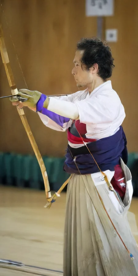uchiokoshi, solo,gloves,1boy,holding,weapon,male focus,japanese clothes,kimono,holding weapon,blurry,single glove,bow (weapon),partially fingerless gloves,realistic,arrow (projectile),holding bow (weapon),yugake,archery,kyuudou<lora:Kyudo:1>
