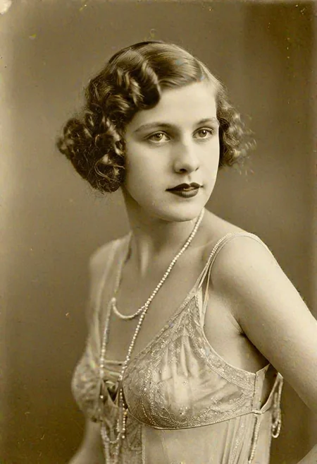 Vintage photo in 1920s of a young woman
