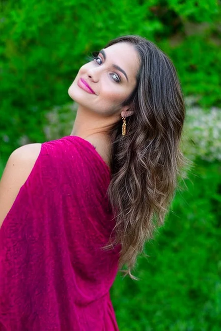 1girl,white mature woman, (( Helena Filatov ):1.6) 45 years old, straight hair, blue eyes, middle-etail, big perfect round breast, wide hips, curly hair, score_9, score_8_up, score_7_up, detail face, HDR, a high resolution, looking at the view, shiny skin, SkinHairDetail, close to the face, round earrings, bracelet, necklace, golden crown dynamic pose, flirty stare, looking at the view, wrinkles, red royal dress, royal cloak queen, in the castle garden, roses curvy, plump, wide hips, amazing pert butt, amazing thighs, slim waist, Sun rays, lush lips, tall, thick ass, booty pose, stockings