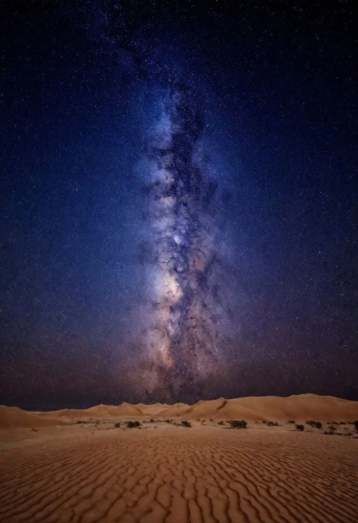 Chiahuahuan desert under a protected Dark Sky. Lying, see the bands of the milky way. Milky Way, Night sky