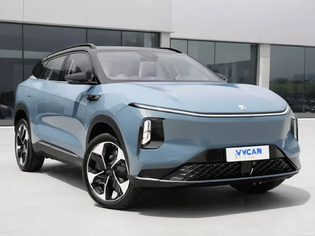 SUVcar,new energy vehicles,<lora:2.20suv car_xl:1>,, masterpiece, best quality,
