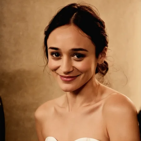 cynthiasynthe, smirking